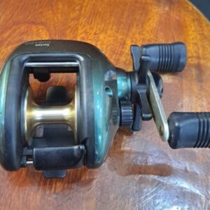 Carretilha Shimano Curado Bantam (Direita)